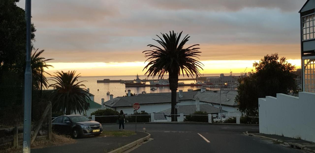 Papillon Guest Suite Simonʼs Town Esterno foto