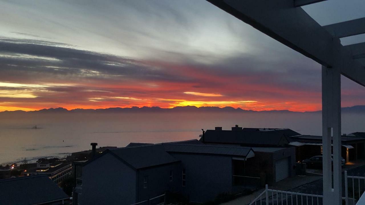 Papillon Guest Suite Simonʼs Town Esterno foto